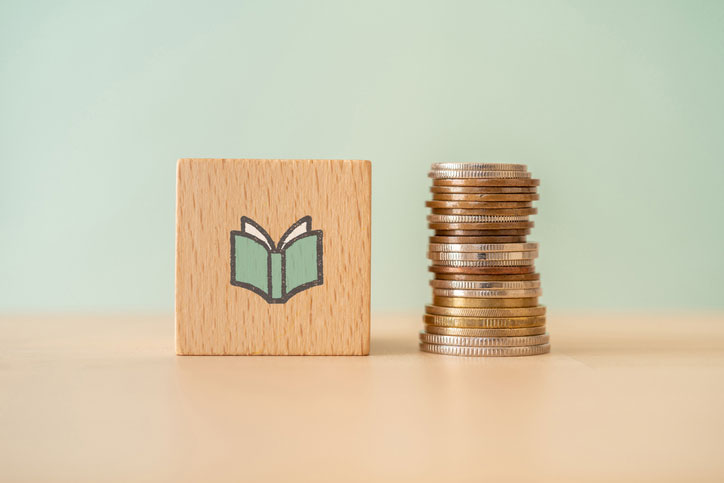 cost to become a librarian